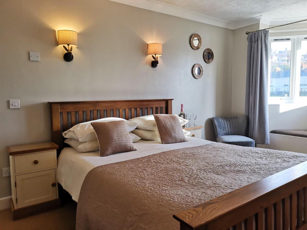 Hotel The River Haven 3*